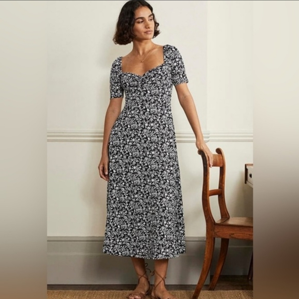 Boden Sweetheart Jersey Midi Dress in Black Floral Charm Size 6
